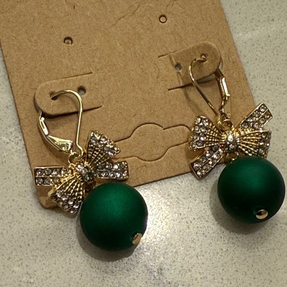 Bow Gold Tone Earrings New - Picture 7 of 8